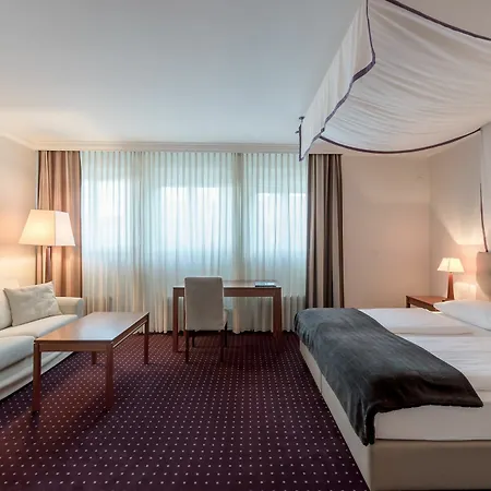 Altstadthotel Wolf-dietrich Hotell